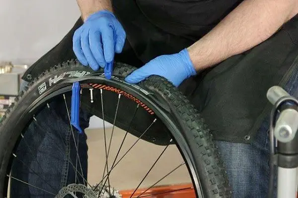 zamenjava kolesarske pnevmatike